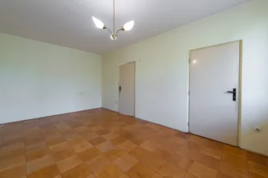 Na predaj 3-izbový byt, 60 m², Košice-Západ, Ružínska