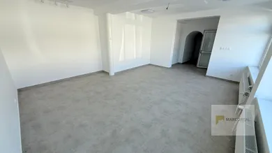 Na prenájom komerčné, 40 m², Trnava, Špačinská cesta