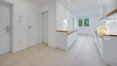 Na predaj 3-izbový byt, 75 m², Podolie