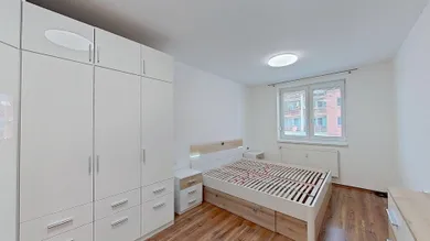 Na prenájom 2-izbový byt, 57 m², Pezinok, Veltlínska