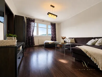 Na predaj 3-izbový byt, 66 m², Kysucké Nové Mesto, Sládkovičova