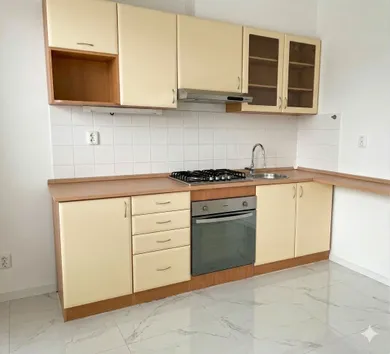 Na predaj 1-izbový byt, 34 m², Bratislava-Podunajské Biskupice
