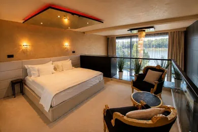 Na predaj 2-izbový byt, 64 m², Bratislava-Ružinov, Pribinova