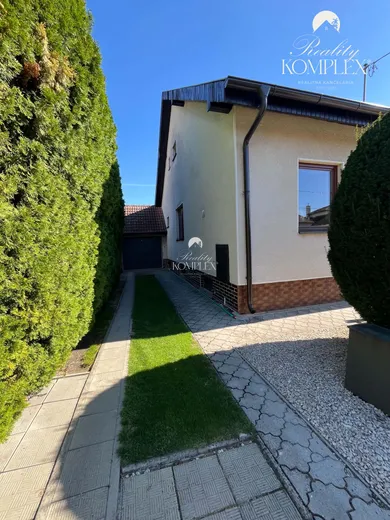 Na predaj 5-izbový dom, 40 m², Veľký Meder