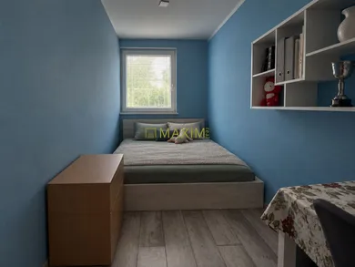 Na predaj 1-izbový byt, 48 m², Bratislava-Petržalka, Mánesovo nám.