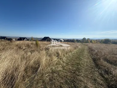 Na predaj pozemok, Stará Lesná, Záhradná