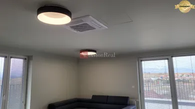 Na prenájom 3-izbový byt, 87 m², Poprad, Hviezdoslavova