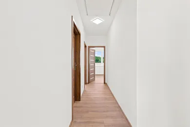Na predaj 4-izbový dom, 105 m², Horný Bar