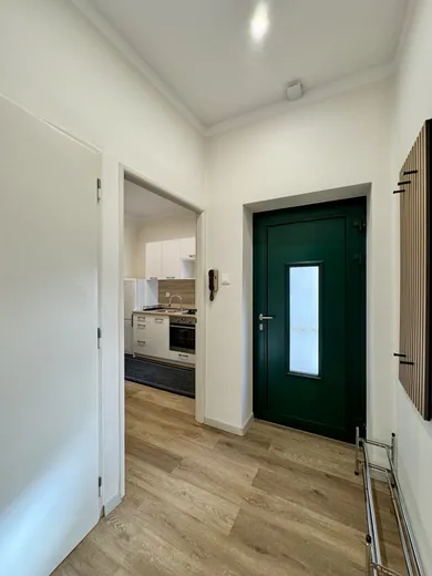 Na prenájom 3-izbový byt, 54 m², Košice-Staré Mesto, Baštová