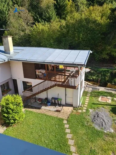Na predaj 8-izbový dom, 115 m², Valaská, Strojárenská