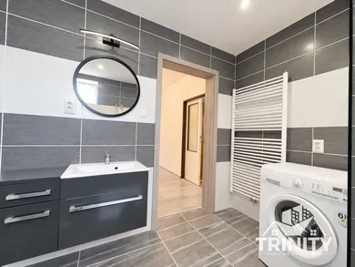 Na predaj 6-izbový dom, 115 m², Veľké Lovce