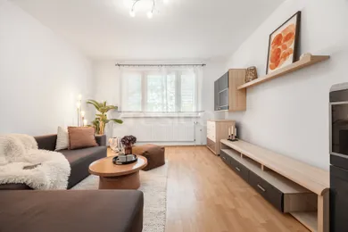 Mieszkania na sprzedaż, 4-pokojowe, Bratislava-Petržalka · €294 900