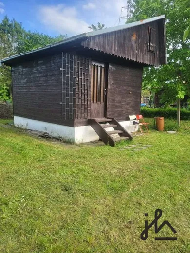 Na predaj pozemok, 400 m², Piešťany