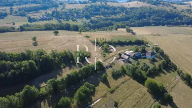 Na predaj dom, 290 m², Detva, -