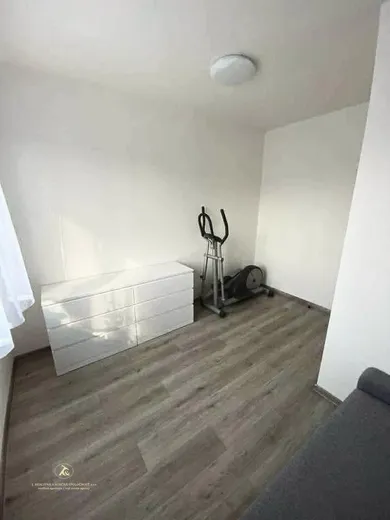Na predaj 3-izbový dom, 81 m², Malé Leváre
