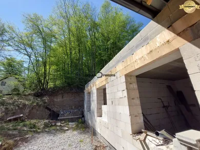Na predaj dom v Zvolen · €208 000 · Vo výstavbe