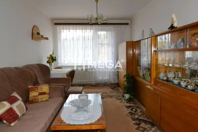 Квартиры на продажу, 3-комнатные, Medzilaborce · €41 000