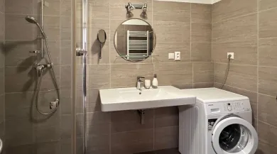 Na prenájom 2-izbový byt, 52 m², Bratislava-Karlova Ves
