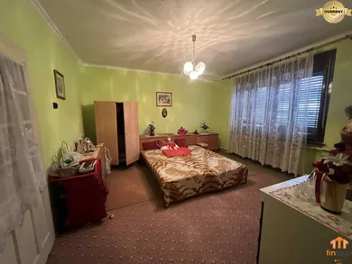 Na predaj 6-izbový dom, 70 m², Kamenica nad Hronom