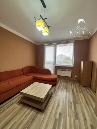 Na prenájom 2-izbový byt, 51 m², Šrobárová, Hlavná
