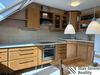 Na predaj 4-izbový byt, 108 m², Bernolákovo, Družstevná