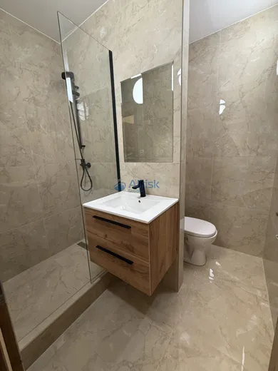 Na prenájom 1-izbový byt, 38 m², Šaľa, L. Novomeského