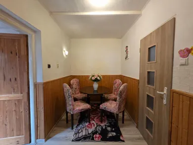 Na predaj 2-izbový dom, 127 m², Červeník