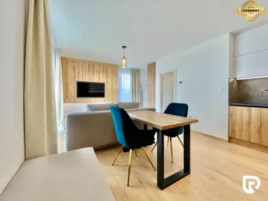 Na predaj 1-izbový byt, 35 m², Liptovský Mikuláš, Žuffova
