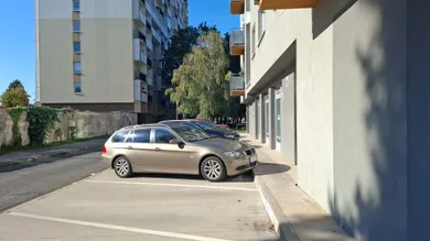 Kiadó objektumok, Trnava · €50