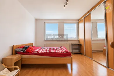 Na predaj 3-izbový byt, 73 m², Bratislava-Podunajské Biskupice