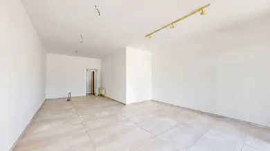 Na prenájom komerčné v Trnava · €1 000 · Dokončené