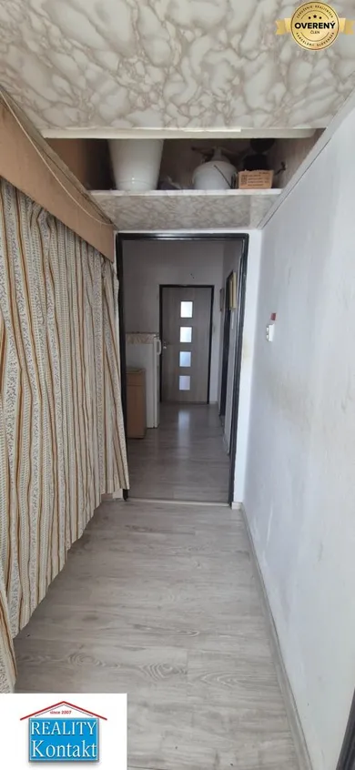 Na predaj 3-izbový byt, 82 m², Nové Zámky, Ďorocká