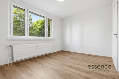 Na predaj byt v Bratislava-Lamač · €268 000 · Pôvodný stav