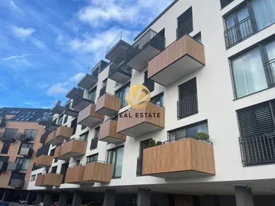 Byty na prenájom 1-izbový, Nitra · €650