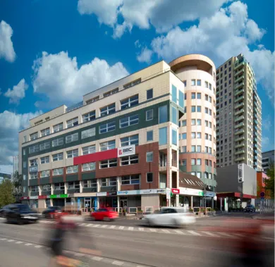 Na prenájom komerčné, 100 m², Bratislava-Ružinov, Plynárenská