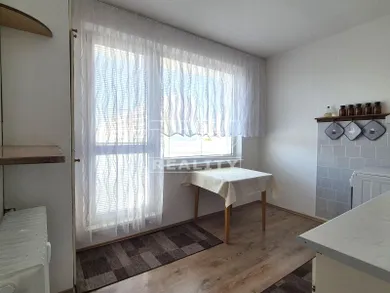 Na predaj 1-izbový byt, 37 m², Považská Bystrica