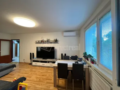 Na predaj 4-izbový byt, 85 m², Šamorín, Gazdovský rad