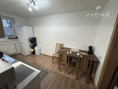 Na prenájom 2-izbový byt, 67 m², Žilina