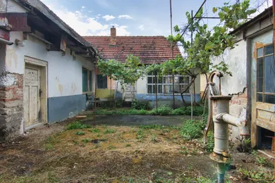Na predaj dom, 108 m², Šúrovce, Hlohovská