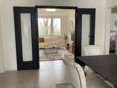 Na predaj 4-izbový byt, 80 m², Bratislava-Podunajské Biskupice