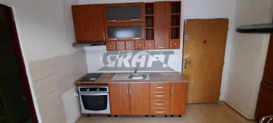 Na prenájom byt v Bratislava-Vrakuňa · €700 · Čiastočná rekonštrukcia
