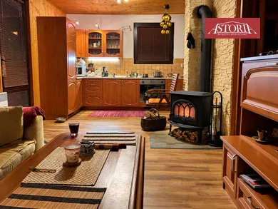 Na predaj rekreačný dom, 137 m², Valča