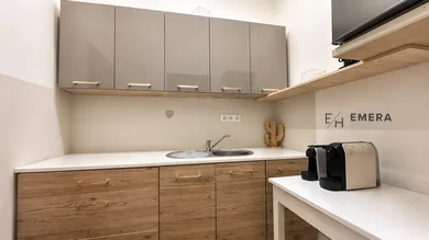 Na predaj komerčné, 53 m², Bratislava-Petržalka, Dudova