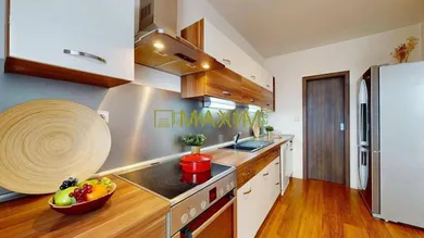Mieszkania na sprzedaż, 3-pokojowe, Bratislava-Podunajské Biskupice · €350 000