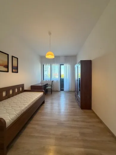 Na prenájom 3-izbový byt, 105 m², Bratislava-Staré Mesto