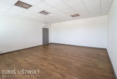 Na prenájom komerčné v Poprad · €1 234 · Novostavba