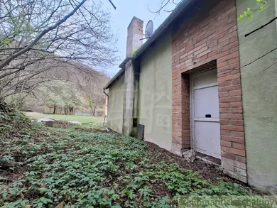 Na predaj rekreačný dom, Chľaba