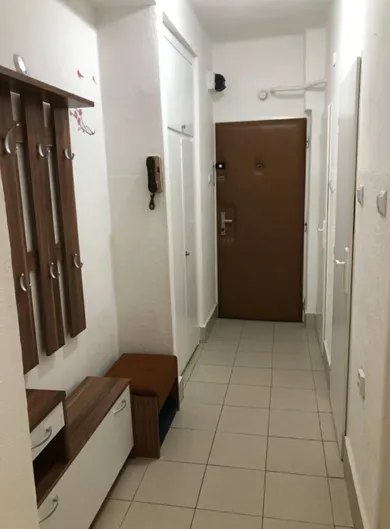 Na prenájom 3-izbový byt, 63 m², Košice-Juh, Panelová