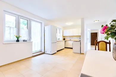 Na predaj 5-izbový dom, 197 m², Vištuk, Hlavná