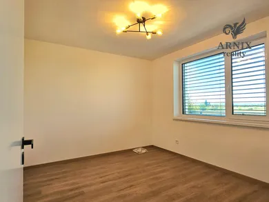 Na predaj 4-izbový dom, 150 m², Zlaté Moravce, Parková